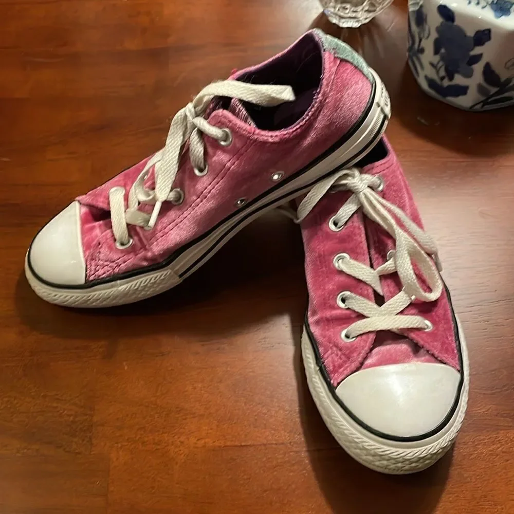 CONVERSE Chuck Taylor All Star Velvet Double Tongue Casual Sneakers  Kids Size 2